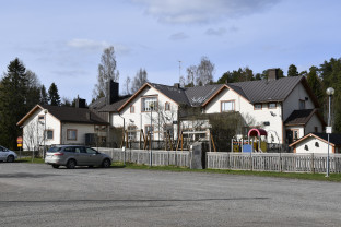 Portaan koulu.