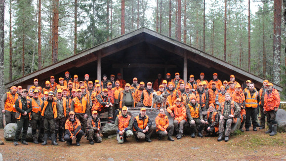 Yhteiskuva tapahtumaan osallistuneista.