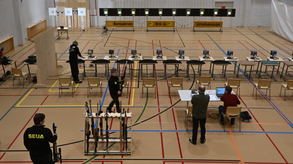 Varpaisj&auml;rven urheiluhalli.