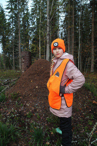 4H-kerholainen Emma.