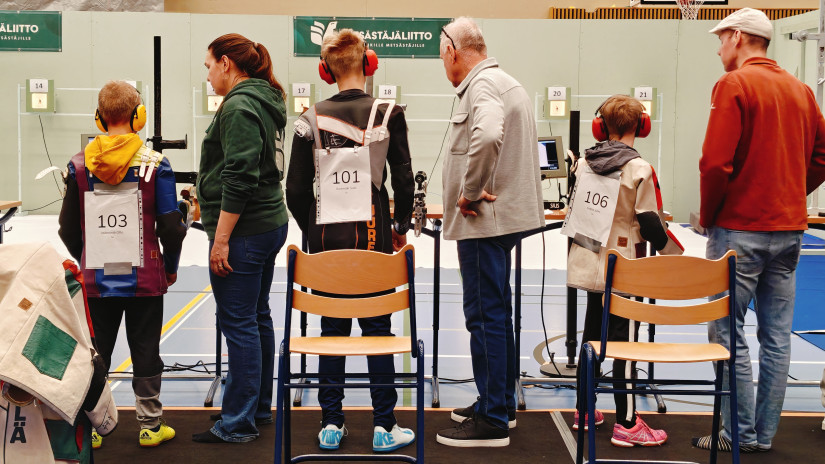 Ilma-aseiden SM 2026, kisaajia.