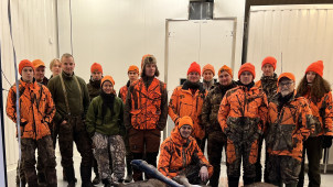Metsästäjäliitto järjesti yhdessä Pohjanmaan piirin kanssa metsästyspäivän nuorille ympäri Suomen. 